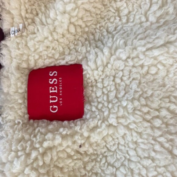 Guess Sherpa vest Eggplant purple with removable Hood XL - Picture 5 of 7